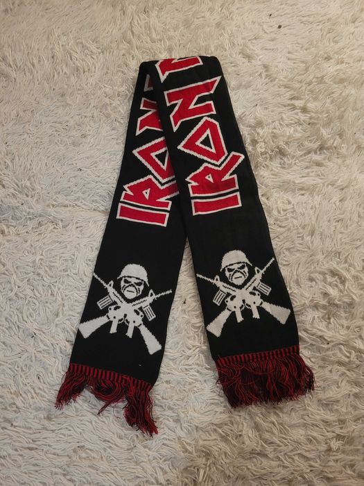 Czarny męski zimowy szalik Iron Maiden