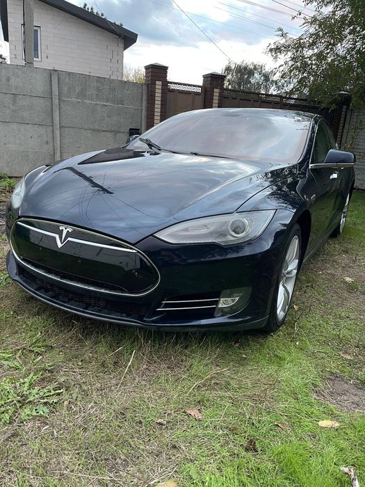 Tesla Model S 85 | НЕ Copart | Панорама | Батарея на Гарантии