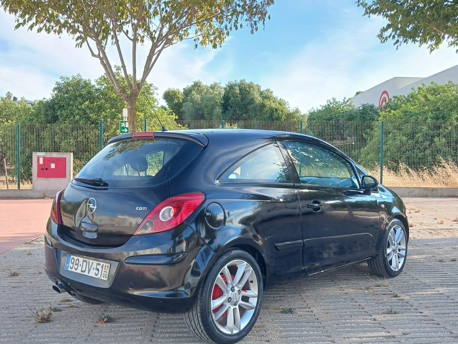 Opel corsa D 1.3cdti Hatchback
