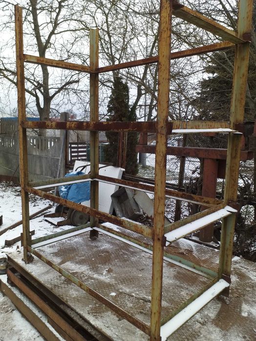 Regał stalowy solidny