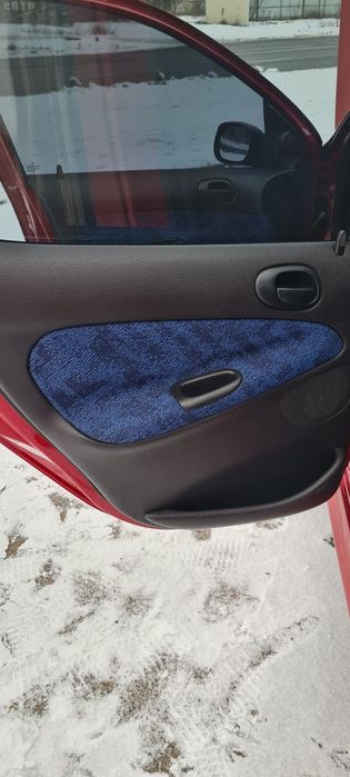 PEUGEOT 206 1.6i Автомат