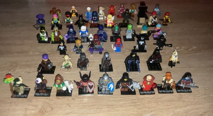 Лего мініфігурки оригінал