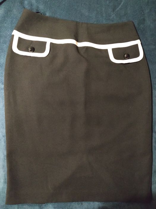 Продам спідницю в гарному стані