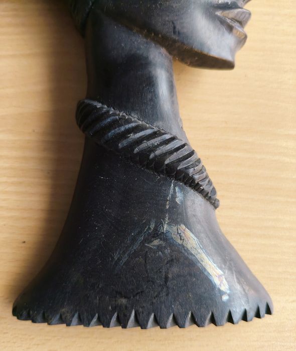 Estatueta PAU PRETO