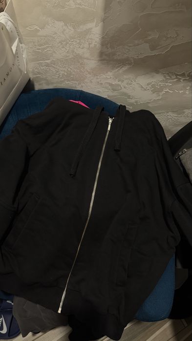 Кофта чорна, el milas