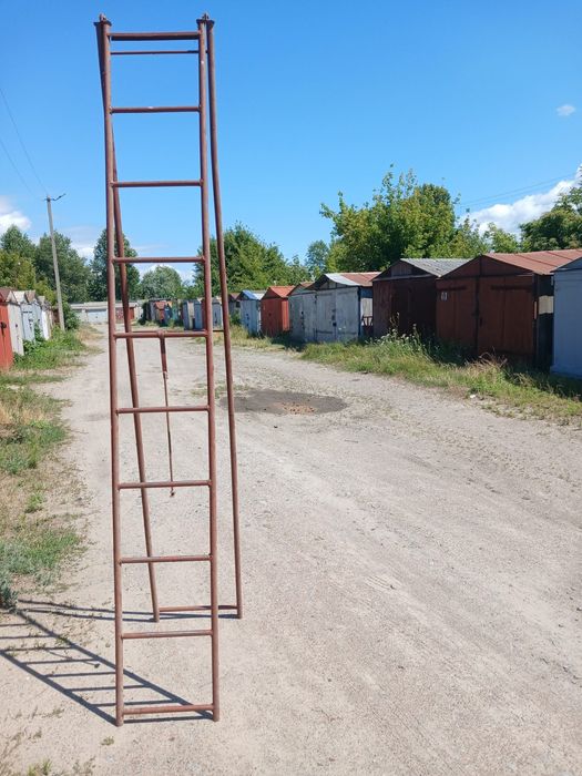 Продам садову драбину