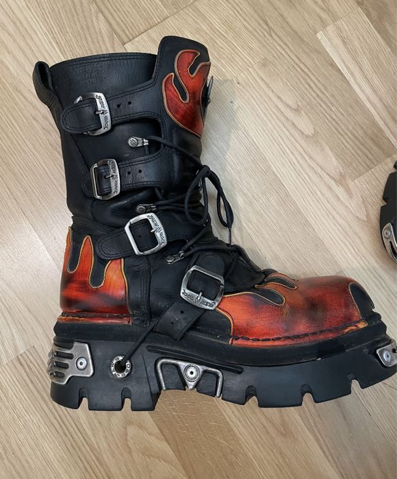 Nee Rock Metal Reactor