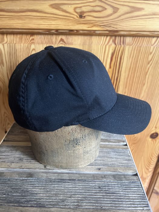 Sprzedam czapkę z daszkiem firmy Flexfit  rozmiar L-XL 57-59 cm