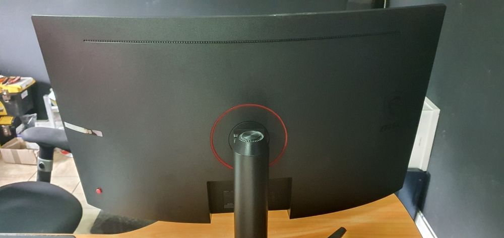 Monitor Gamingowy 32" MSI G32CQ5P na gwarancji stan BDB