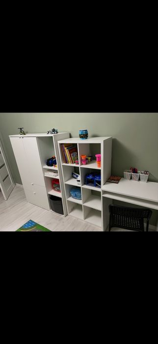 Szafka z szufladami, regał i biurko meble mebloscianka dzieciece