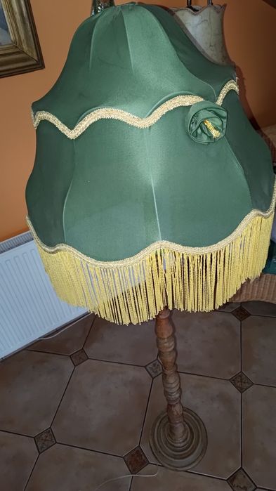 Lampa stojąca zielono-żółta