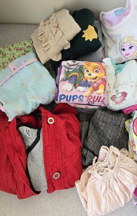 Wielka paczka ubranek dla dziewczynki, rozmiar 116 , 70 sztuk