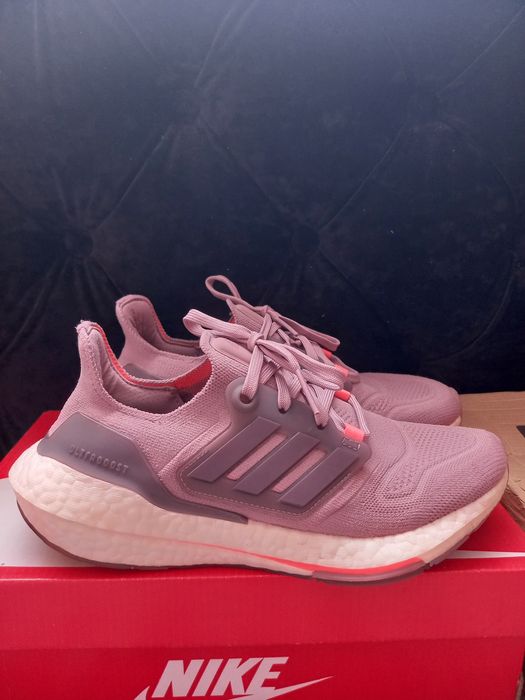 Жіночі/чоловічі Adidas Ultraboost 22 оригінал розмір 38