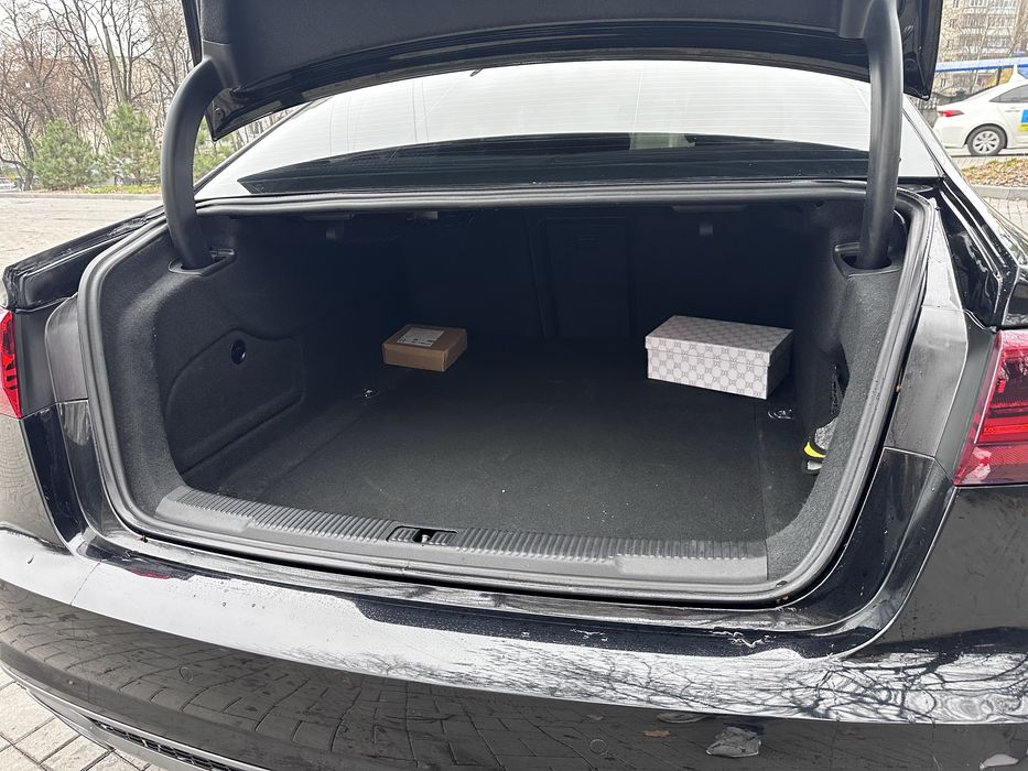 Продаж авто Audi A6C7