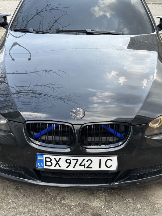 Накладки під ноздрі bmw e90 e91 e92 e93,Різні кольори!Решітки,ноздри