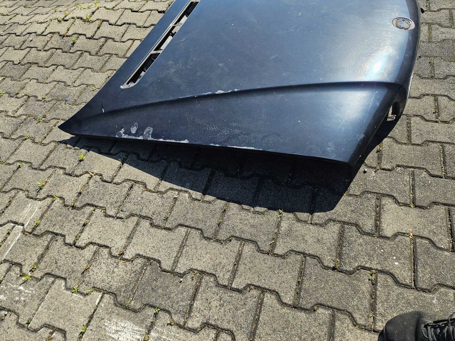 Maska bmw e38 ładna bez rdzy