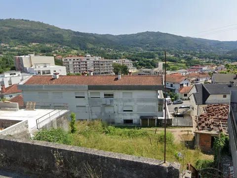 Terreno para Construção no Centro de Vieira do Minho