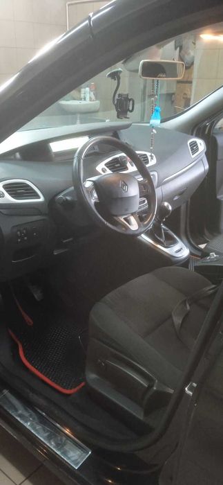 Renault Megane Scenic