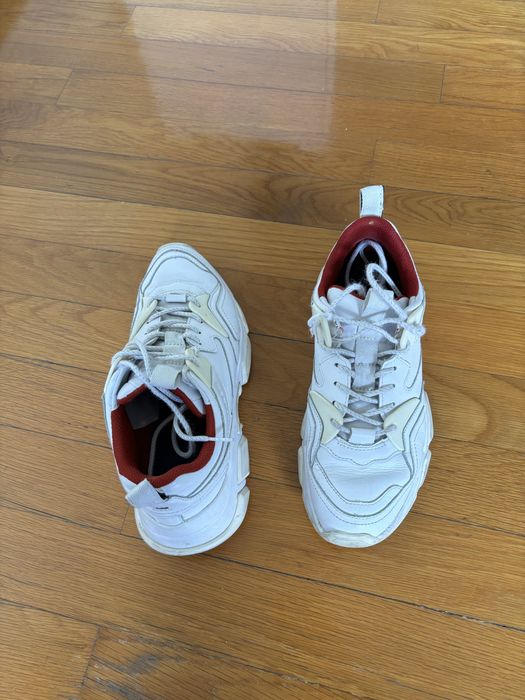 Tommy Hilfiger - size 41