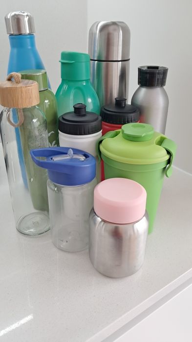 Conjunto Garrafas agua e termos