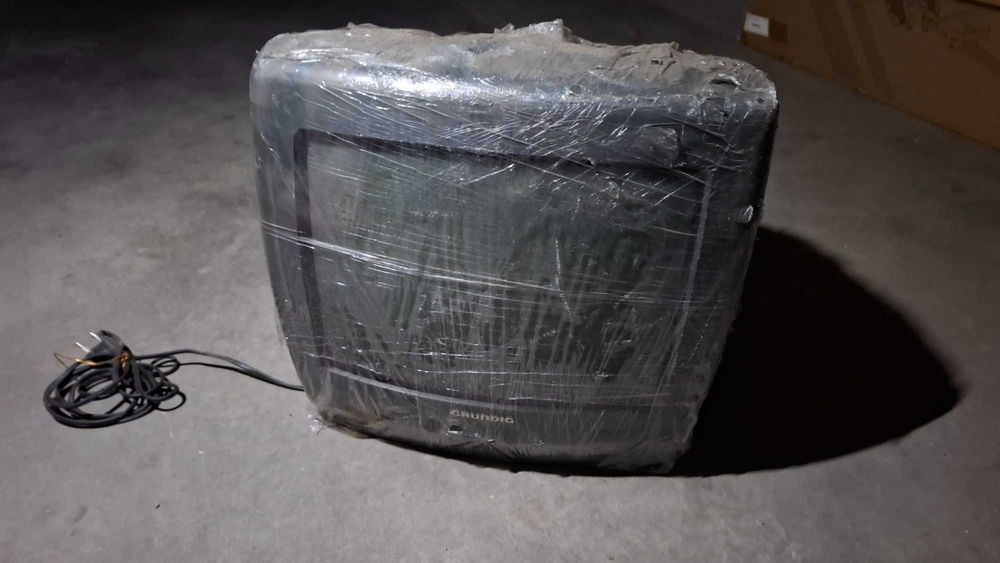 Limpeza garagem – artigos variados (Som, TV, Vídeo, DJ..)