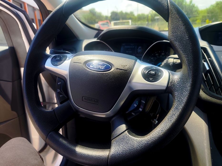 Продам Ford Escape 2014 року