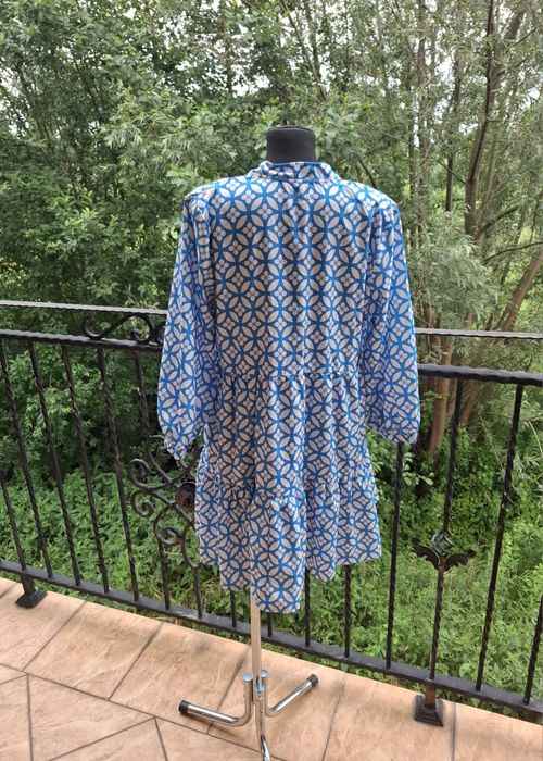 Sukienka midi rozmiar XXL / XXXL 44/46