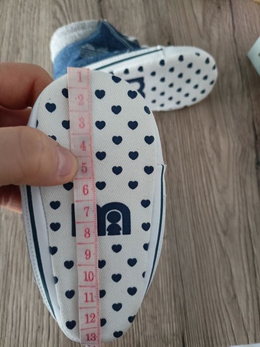 Buty niechodki rozmiar 19