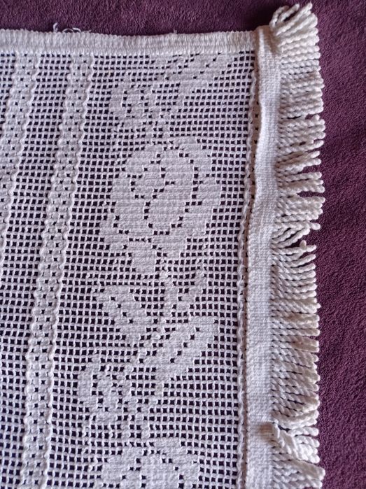 Colcha de renda branca