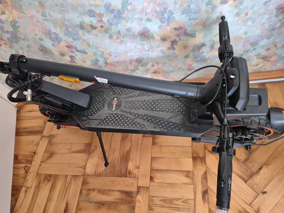 Продам електросамокат Kingsong N12т3