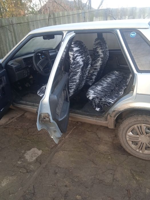 Срочно продам ваз 21099.