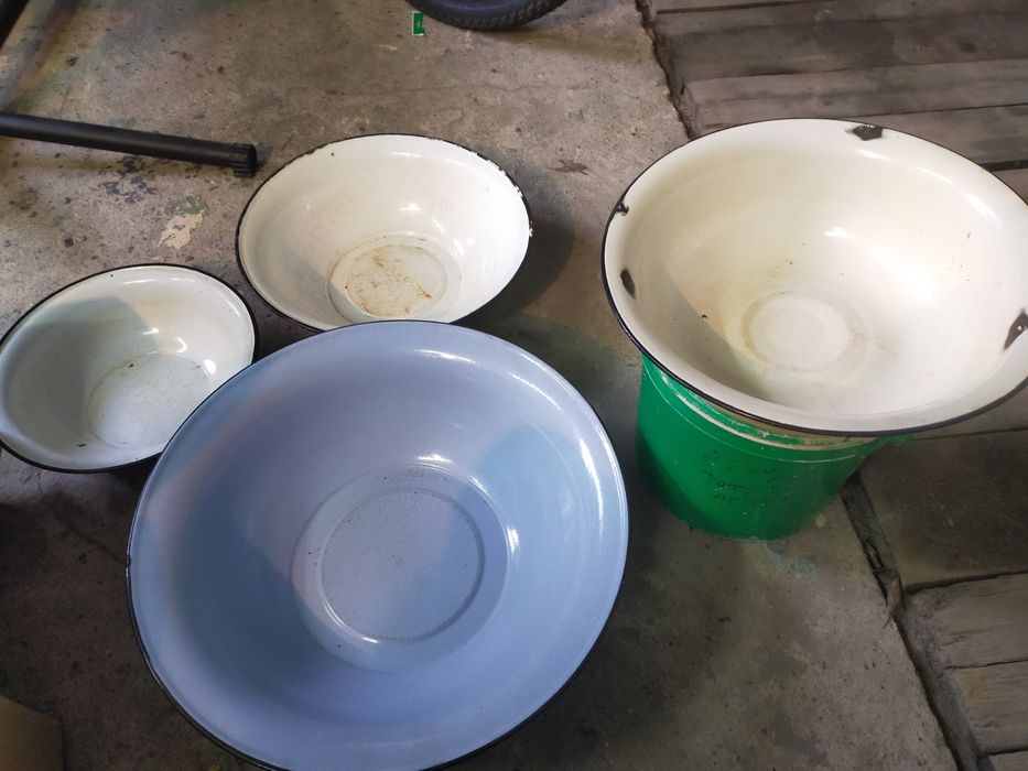 miski emaliowane, durszlaki