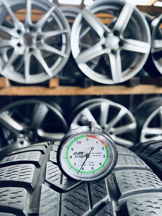 Шини Резина Зимові  205 60 16 Pirelli Sottozero3 4шт
