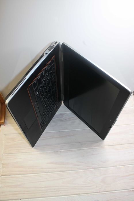 Ноутбук Dell Latitude 6420