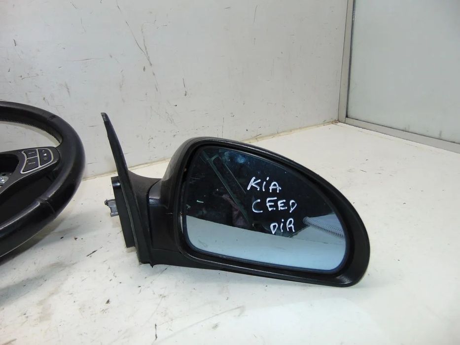 Kia Ceed espelhos " nova de stock antigo