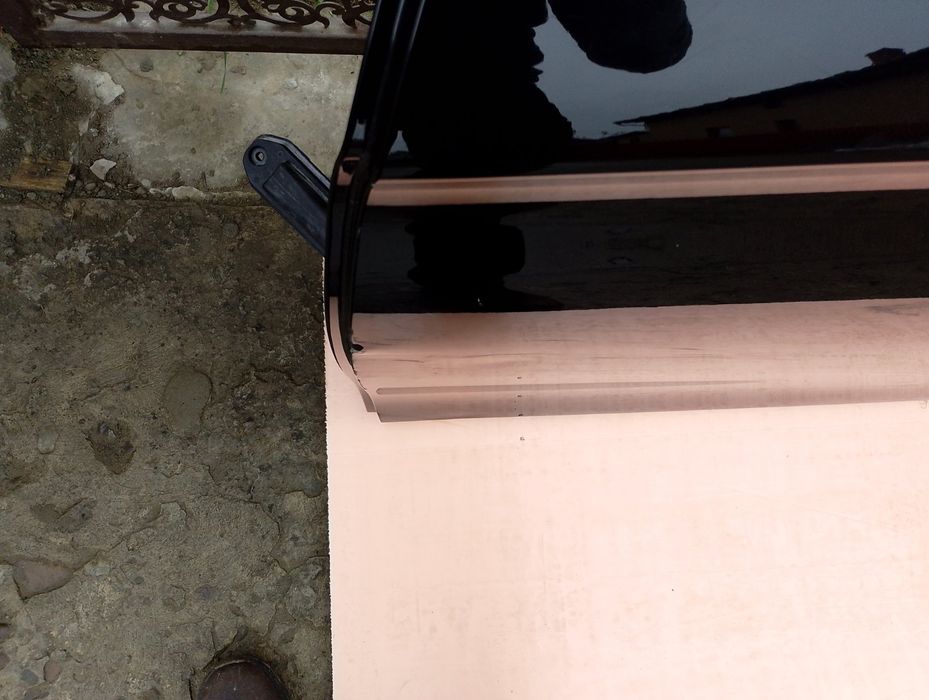 Продам двері БМВ 520 ф10 2011