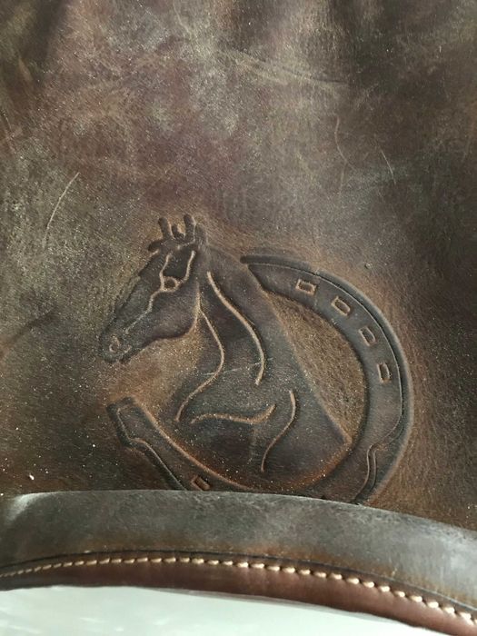 Mala de tiracolo em couro