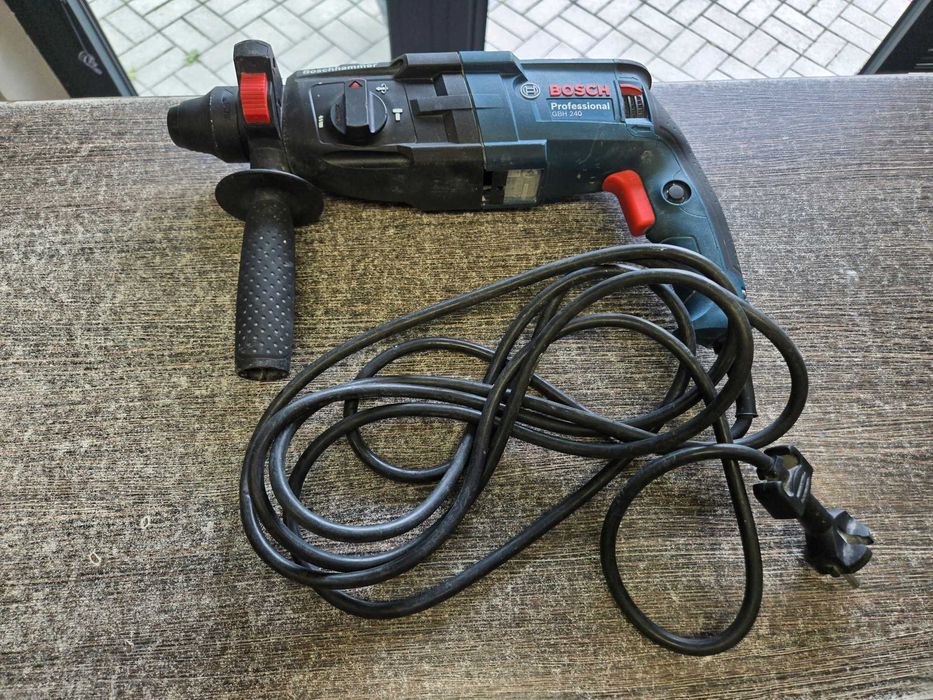 Młotowiertarka Udarowa Bosch Professional GBH-240 SDS Plus
