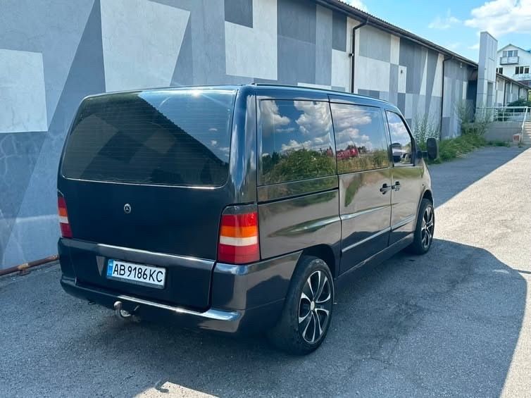 Продам Vito у гарному стані.
