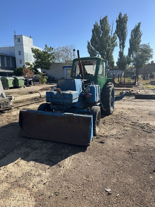 Продам Трактор ЮМЗ 6АЛ.