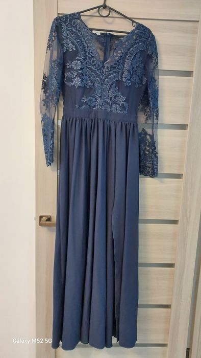 Жіноча святкова сукня