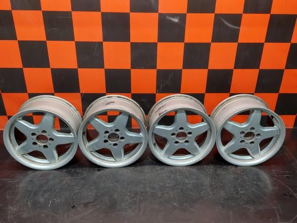 Conjunto de jantes MERCEDES-BENZ Classe E (W210)