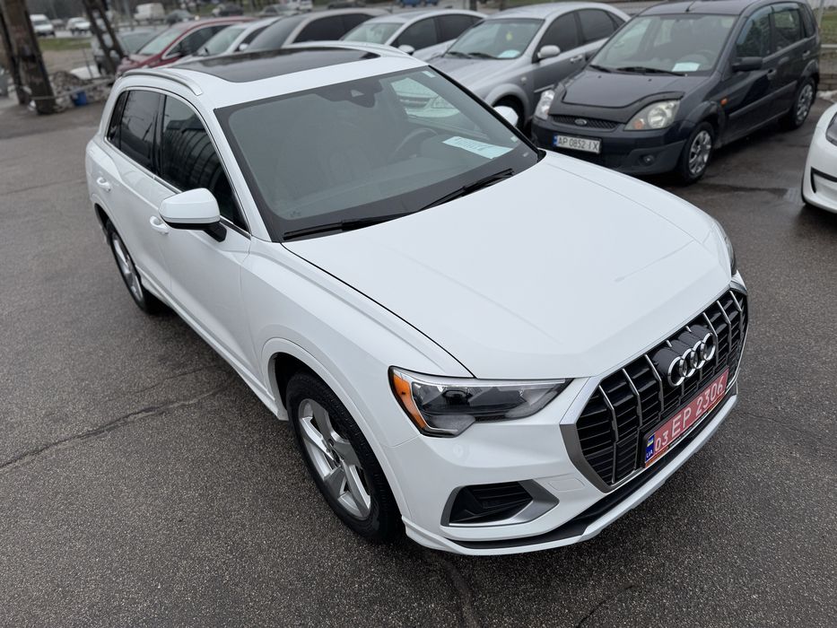 Продам Audi Q3 2l