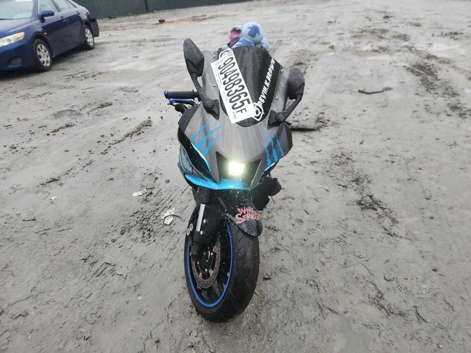 Yamaha YZF R7 (2024)