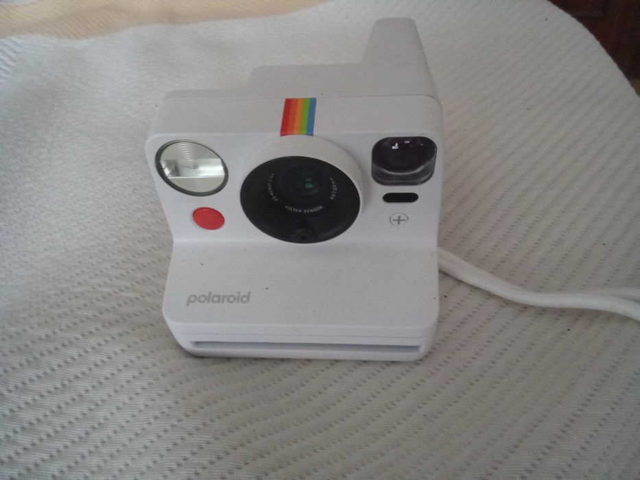 Máquina fotográfica instantânea