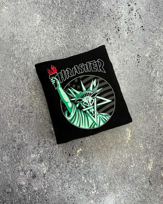 Черный худи Thrasher овер сайз