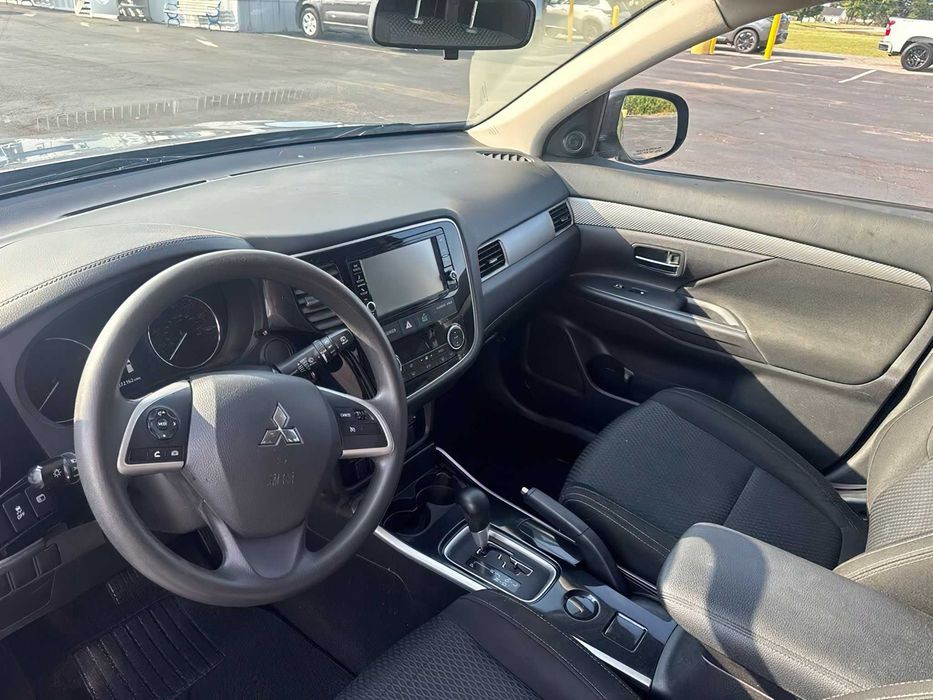 Mitsubishi Outlander GT S-AWC      2018