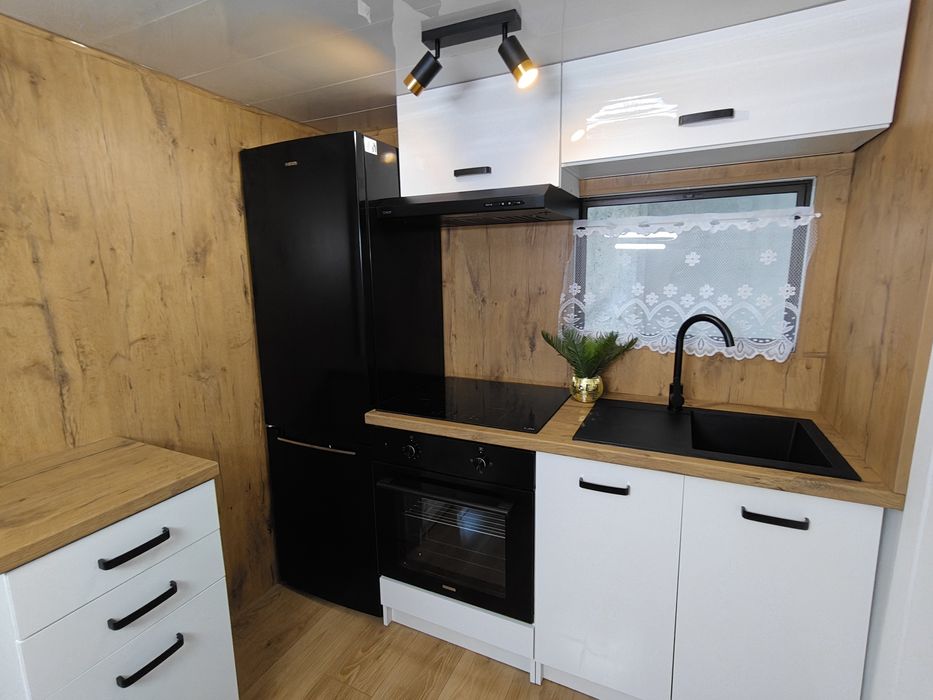 Nowosc Domek holenderski Nowy