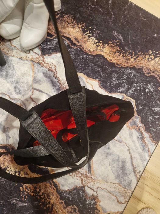 Torebka  torba czarna  skóra  naturalna