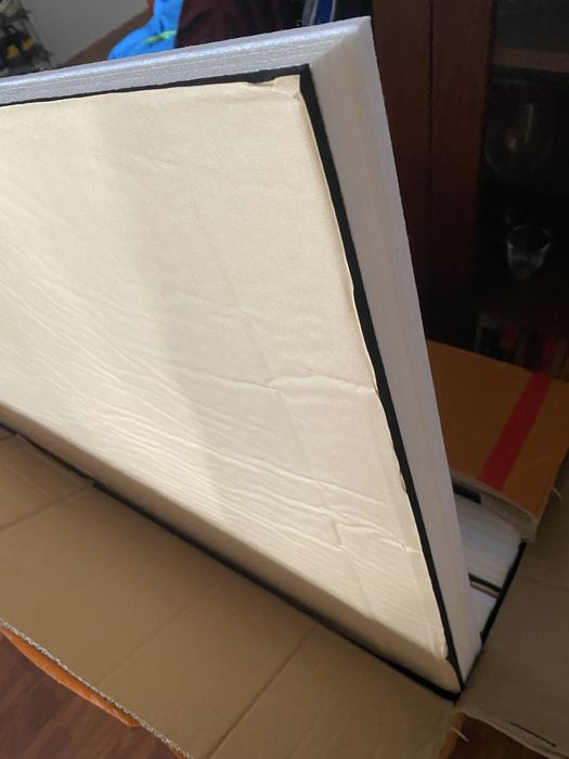 Painéis acústicos novos 100x50cm (39 unidades) lote 39 unidades | Acoustic panels 100x50cm (39 pcs)